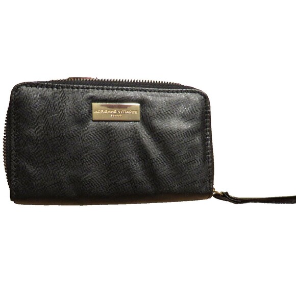 Adrienne Vittadini Black Zip Wallet Wristlet - Picture 2 of 6